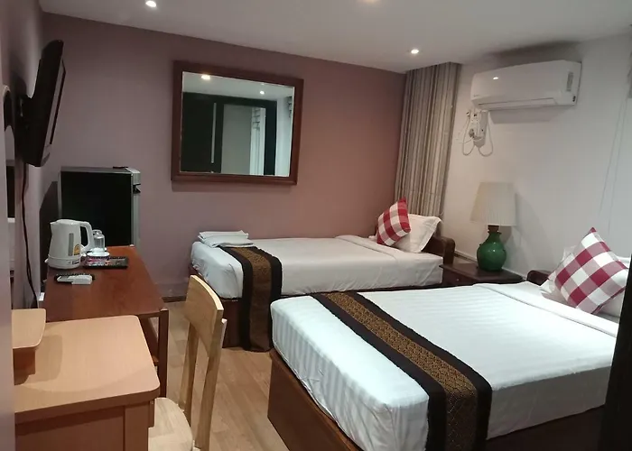 The Varsity House Inn & Serviced Apartments