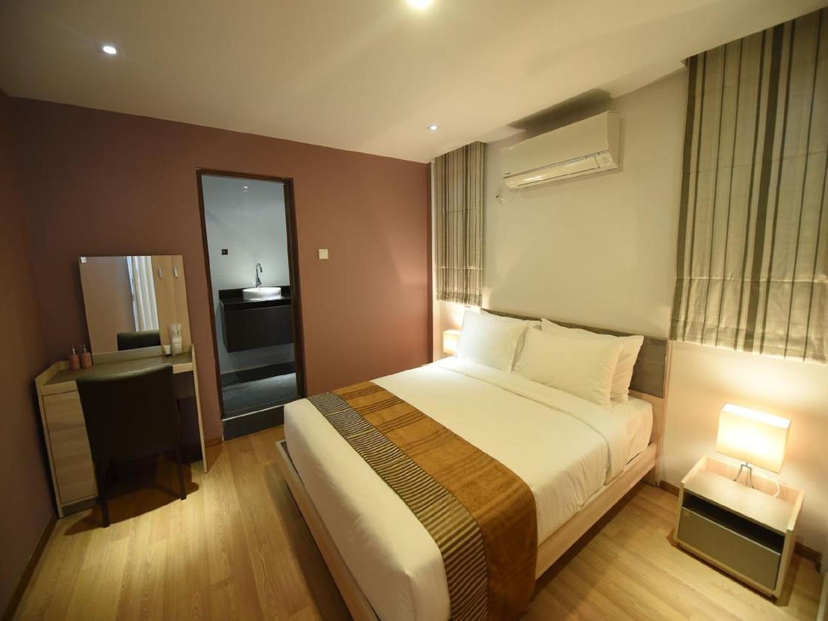 The Varsity House & Serviced * Yangon